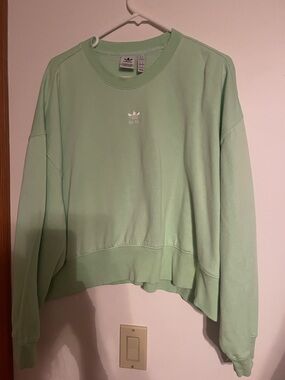 Adidas Women's Mint Green Crewneck Sweatshirt